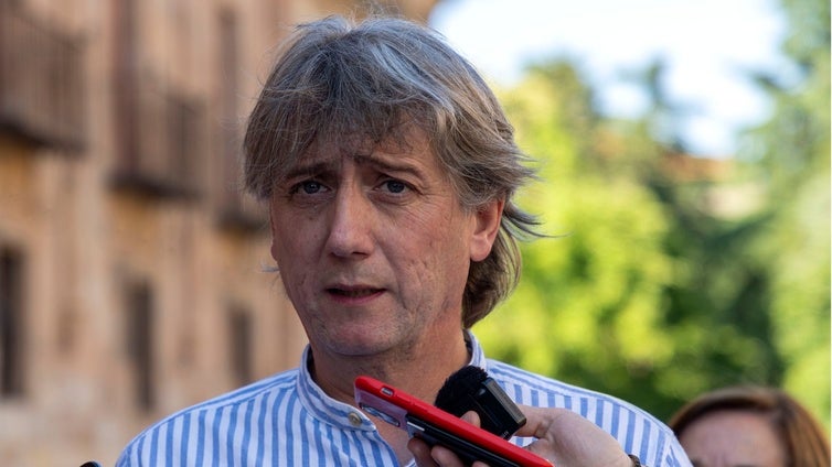 Carlos Martínez también se deja querer para aspirar a presidir la Junta