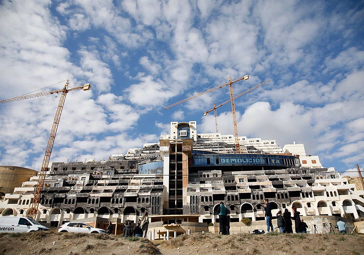 Hotel El Algarrobico