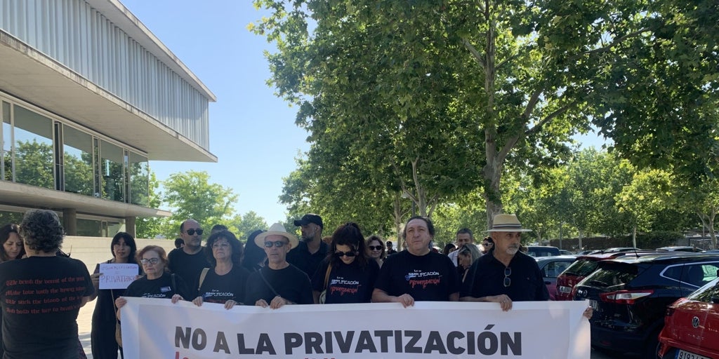 Los sindicatos contra la ley de simplificación: «La administración se va a convertir en una macro gestoría donde todos van a querer pillar cacho»