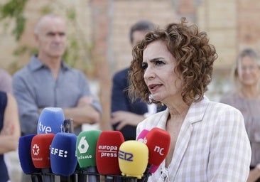 María Jesús Montero ya no pone fecha para derribar El Algarrobico tras incumplir su plazo de «cinco meses»