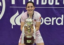 Raquel Gadea , campeona de España de fútbol sala: «Estudio el Grado en Física, con organización se lleva todo adelante»