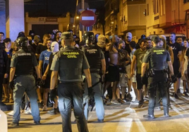 Disturbios y tensión en Torre Pacheco (Murcia) tras la agresión de varios jóvenes marroquíes a un anciano