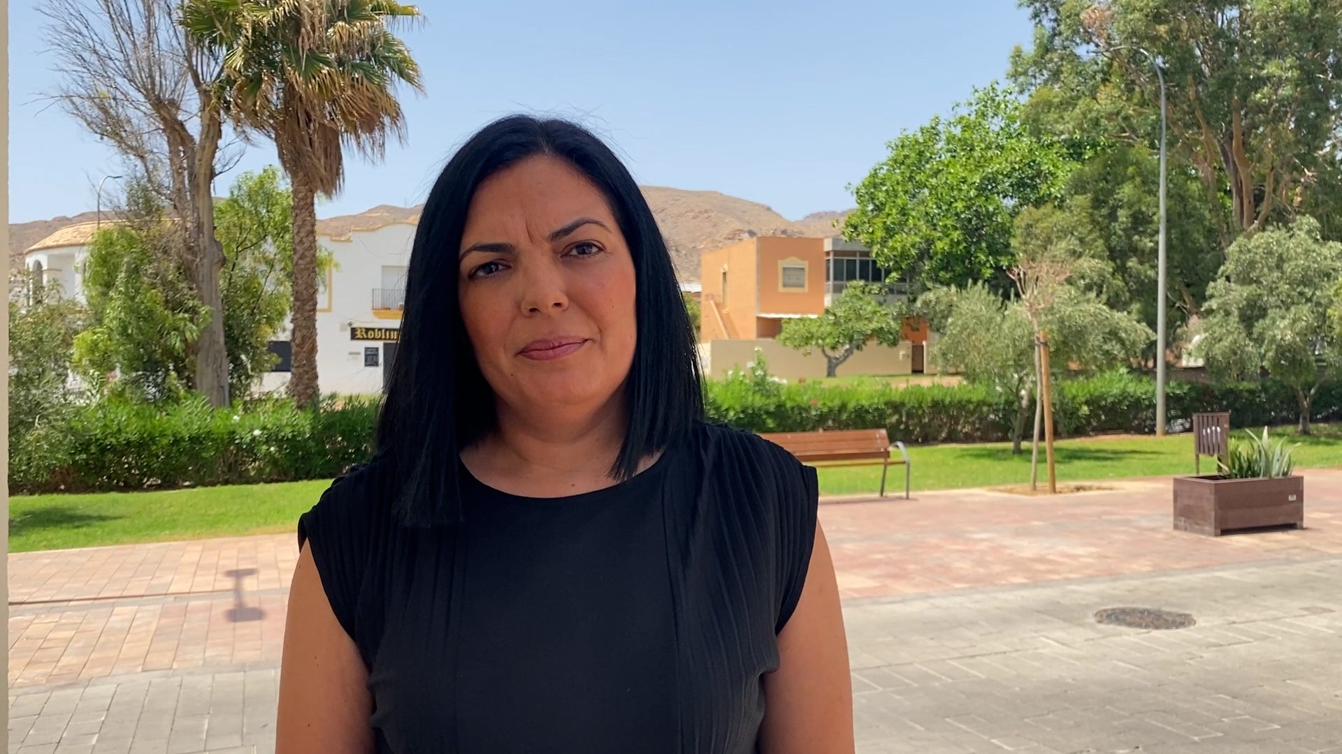 Raquel Pérez: «Durante ocho segundos todo se zarandeaba y hemos saltado de la cama»