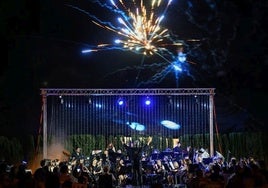 La banda de música Puente Romano de Villa del Río actuará en Disneyland París