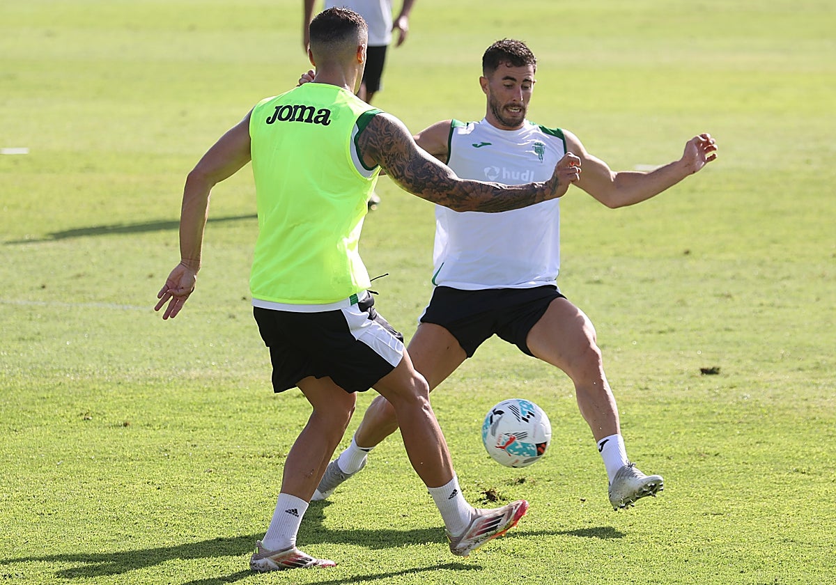 Jacobo González y Carlos Isaac en una sesión de esta pretemporada