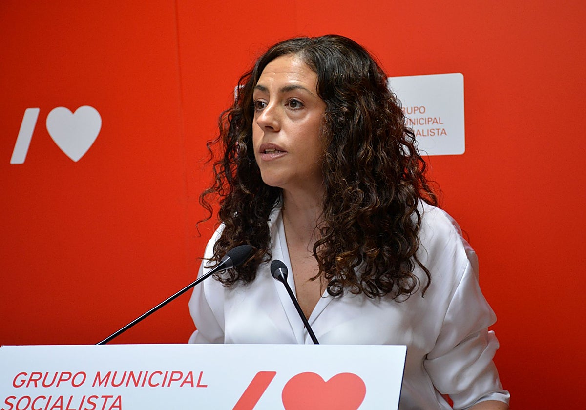 Noelia de la Cruz, portavoz socialista en el Ayuntamiento de Toledo