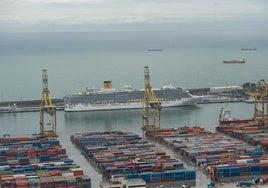 El Puerto de Barcelona y el Ayuntamiento acuerdan reducir de 7 a 5 las terminales de cruceros