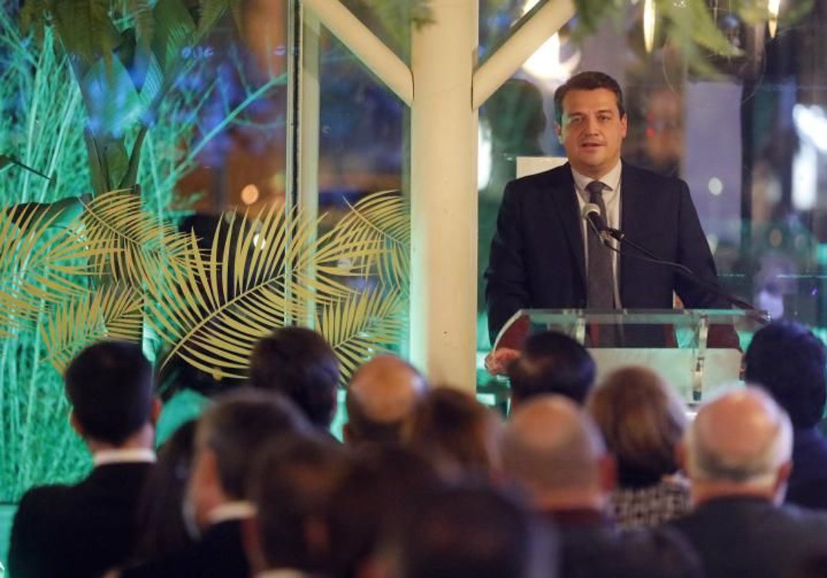 El alcalde José María Bellido en una entrega de premios en la antigua Amazónica (Kamaleónica)