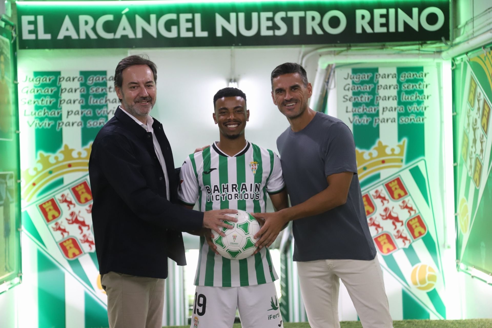 Las mejores imágenes de la presentación de Sergi Guardiola y Dalisson con el Córdoba CF