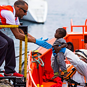 La «inoperancia e insolidaridad» deja a Canarias, de nuevo, sola frente al drama migratorio