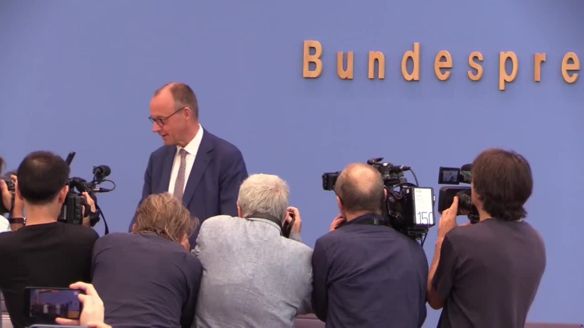 Merz vaticina negociaciones &quot;extremadamente difíciles&quot; sobre presupuestos plurianual de UE