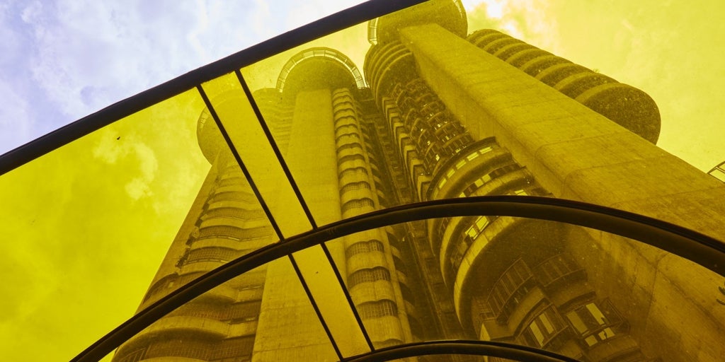 De Batán a Torres Blancas, las  utopías  madrileñas de Sáenz de Oiza