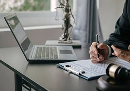 Quien informe de una conducta ilícita en el Canal Interno de Denuncias del Ayuntamiento de Toledo no podrá ser represaliado