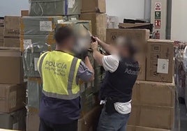 Intervenidos 42.000 productos falsificados valorados en 8 millones de euros en Madrid