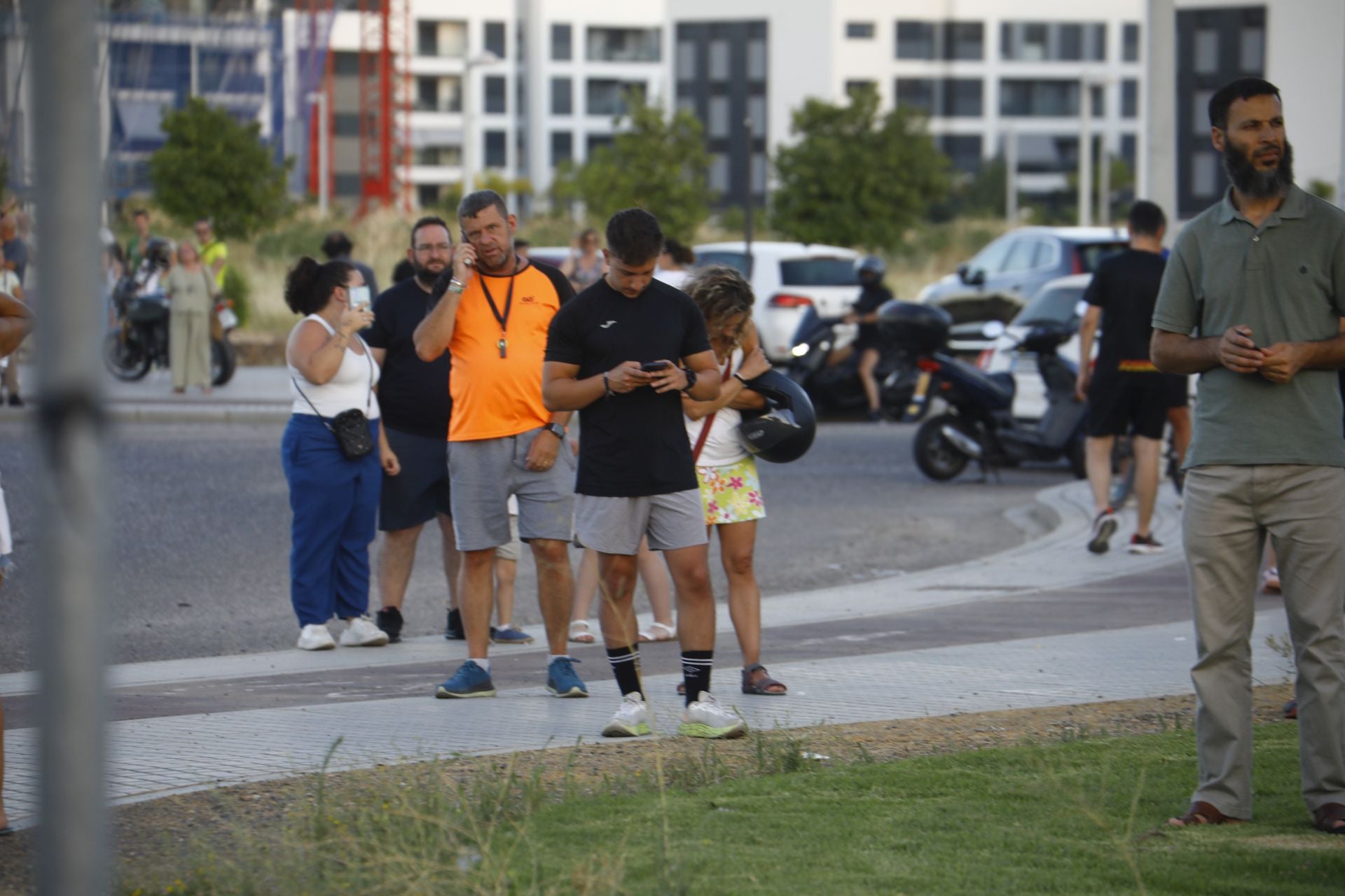 El incendio en la zona del Castillo de la Albaida en Córdoba, en imágenes