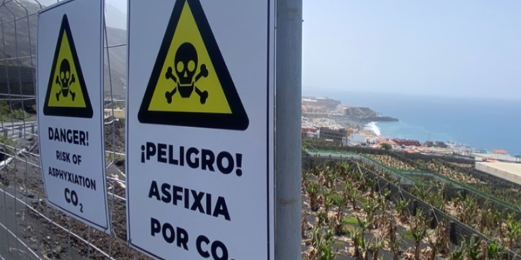 La espera más larga del volcán de La Palma: 11 familias de La Bombilla y Puerto Naos vuelven a casa casi cuatro años después