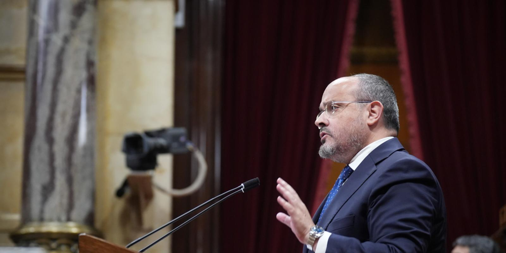 Alejandro Fernández: «Los edificios no torturan, lo hacen las personas»