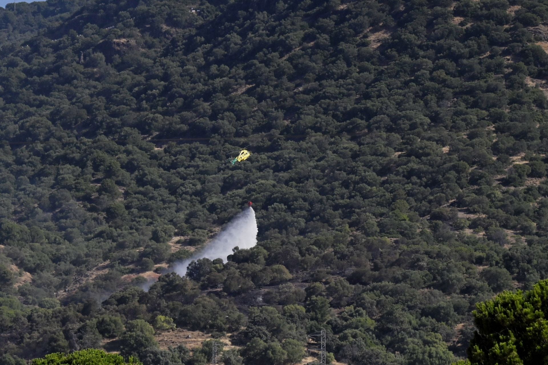Las mejores imágenes del centro de operaciones para el incendio en la Sierra de Córdoba