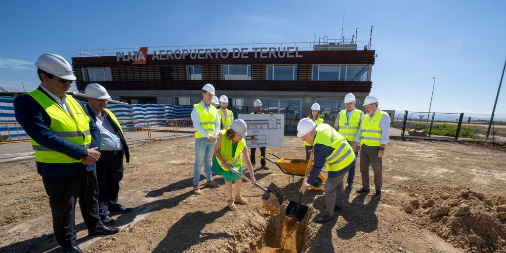 Nueva terminal ampliada en el aeropuerto de Teruel para verano de 2026: tendrá restaurante, oficinas y salón de actos