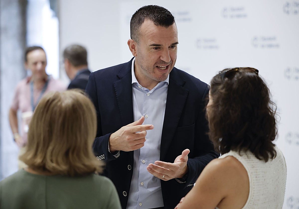 Imagen del presidente de la Diputación de Valencia, Vicent Mompó