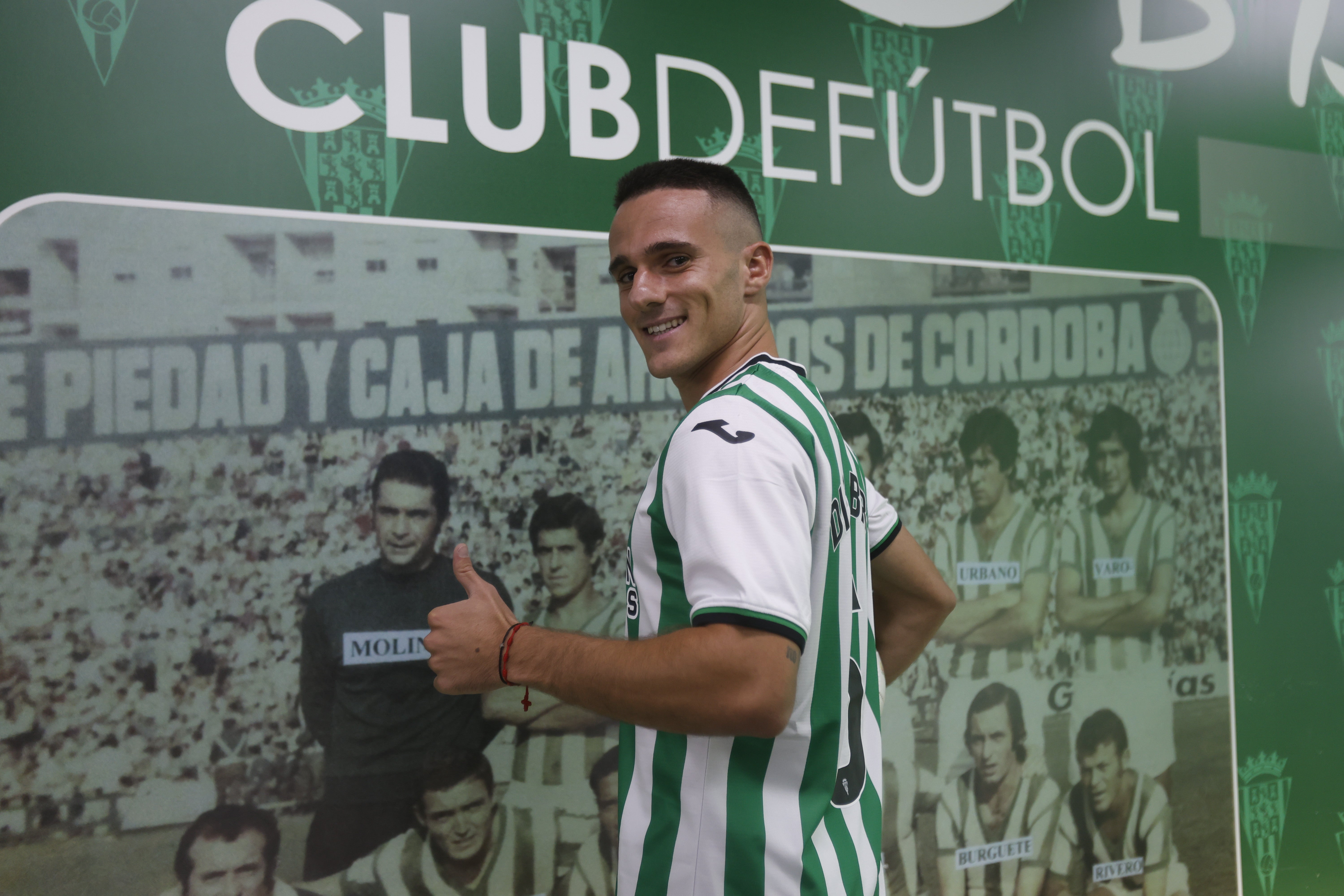 Las mejores imágenes de la presentación de Kevin Medina, Dani Requena y Diego Bri con el Córdoba CF