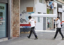 Azcón, sobre la bajada del paro en Aragón en 4.600 personas, la cuarta comunidad con mayor caída del desempleo: «Lo mejor está por venir»