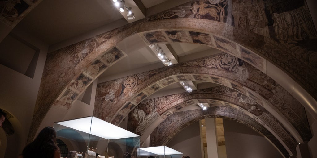 La juez de Huesca da siete meses al MNAC para devolver las pinturas de Sijena al monasterio