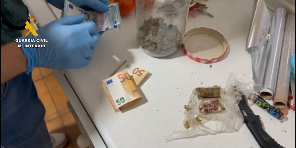 La Guardia Civil detiene a dos mujeres en Chinchón por 'menudeo' de droga