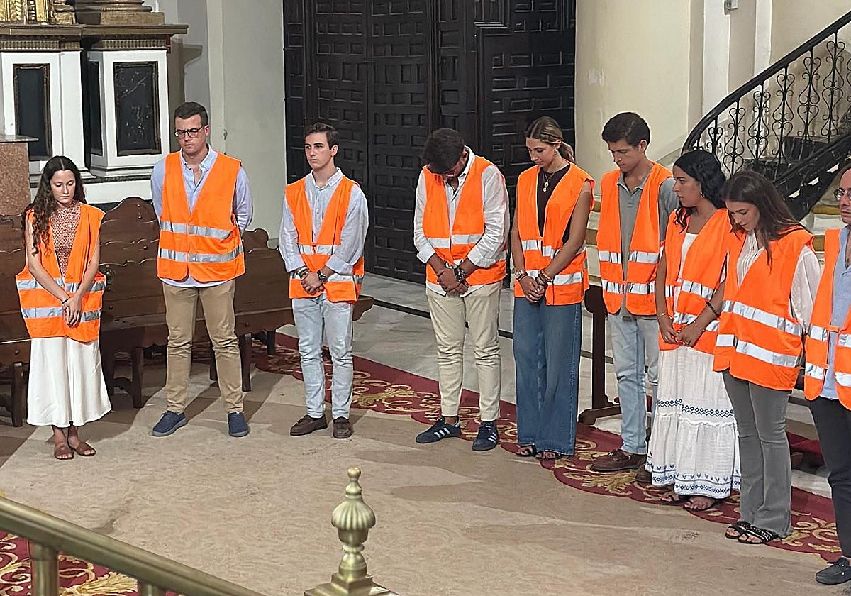 Jóvenes que participarán en el Jubileo, en la iglesia de la Compañia