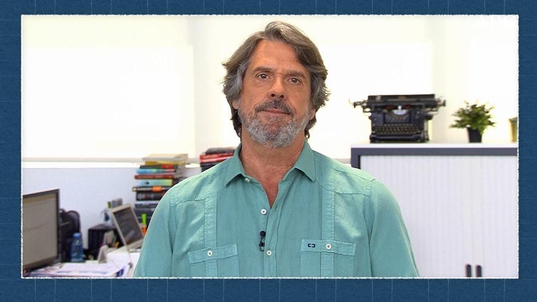 Juanma Moreno contra la sanidad pública