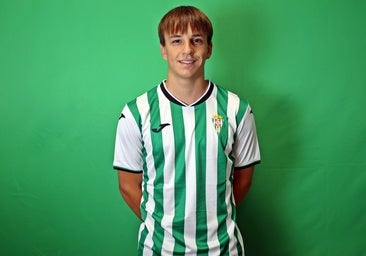 El apellido Ferrer volverá a resonar en el Córdoba CF de la mano del nuevo fichaje del filial