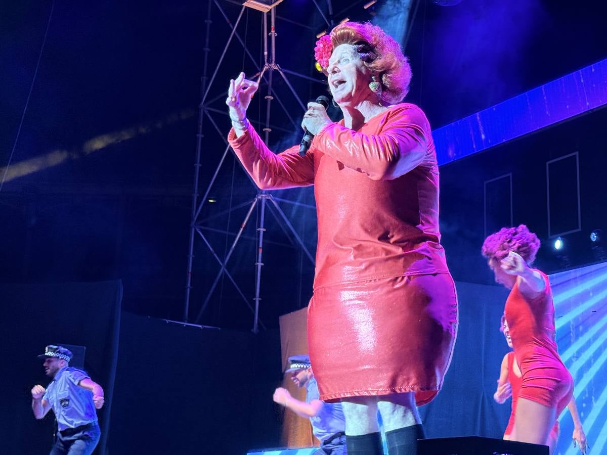 La desternillante actuación de Los Morancos en Lucena, en imágenes