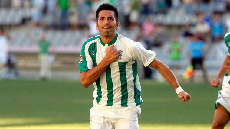 Charles en su etapa como jugador del Córdoba CF