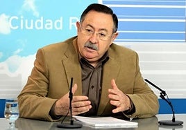 Muere a los 76 años Antonio Salinas, diputado regional del PSOE durante 14 años, «semilla del buen socialista»