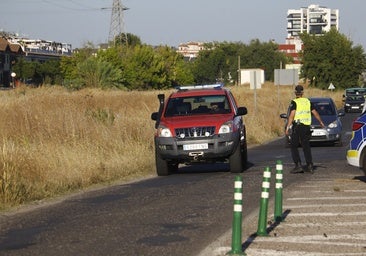 Un accidente en la carretera de Trasierra deja a una persona herida y atrapada en su coche