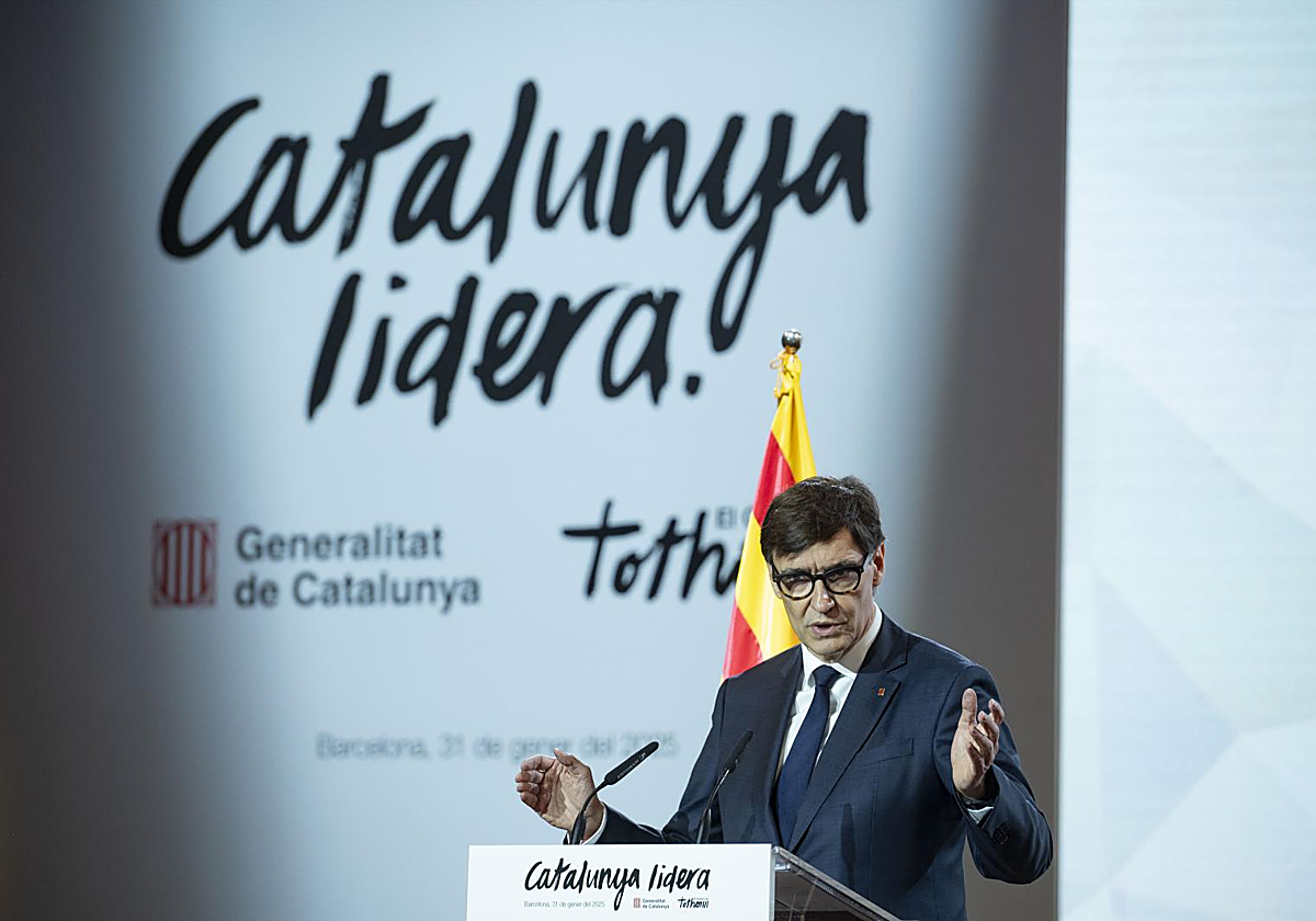Salvador Illa, presidente de la Generalitat, en enero, presentando el plan Lidera