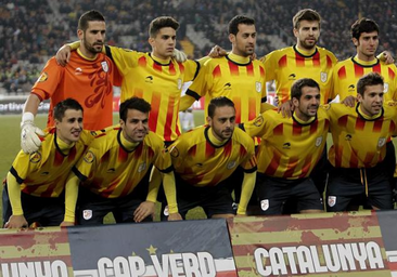 Selección catalana de fútbol, antes del partido amistoso entre Cataluña y Cabo Verde, en 2013