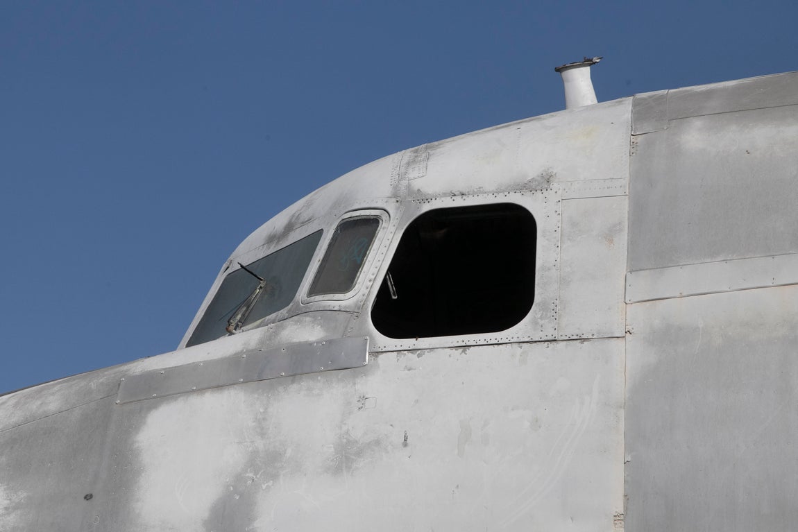 Las imágenes del estado en el que está el avión cultural de Córdoba