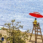 Dos hermanos británicos de 11 y 13 años mueren ahogados en una playa de Salou