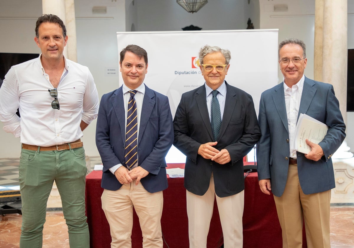 Firma del convenio Diputación Invierte con los pueblos de las provincias