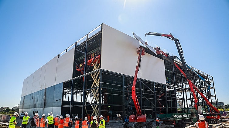Cómo construir el mayor teatro musical con 1.500 butacas en cuatro meses