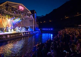 Lanuza, la aldea hundida que sobrevivió al pantano y reflotó