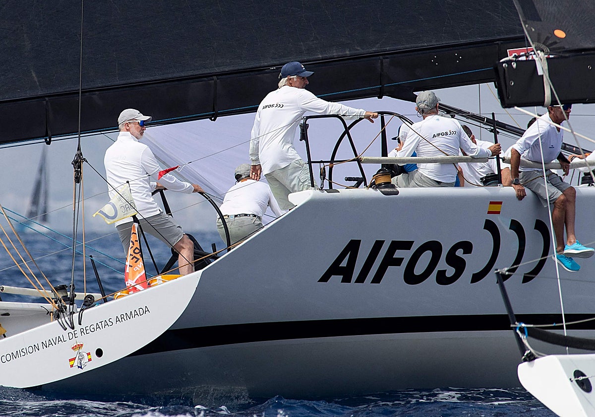 Felipe VI, al timón del Aifos