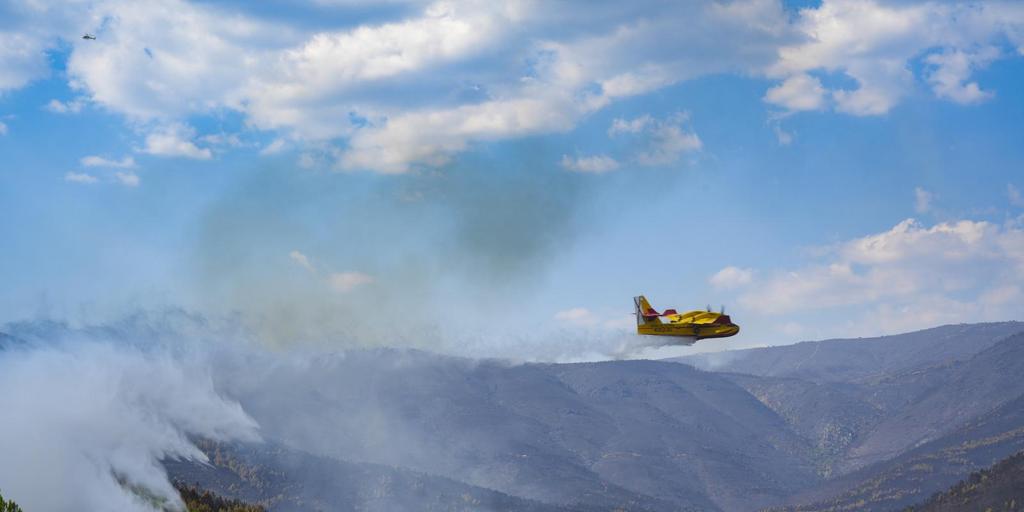 Controlado el incendio en Las Hurdes (Cáceres) tras la intervención nocturna de los bomberos