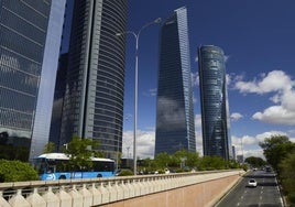 Avanzan las obras de la Castellana: cortes, desvíos y refuerzo del transporte público