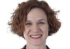 La decana de la Facultad de Comunicación de la UCLM pide a los medios discutir a influencers el  monopolio de comunicación en redes