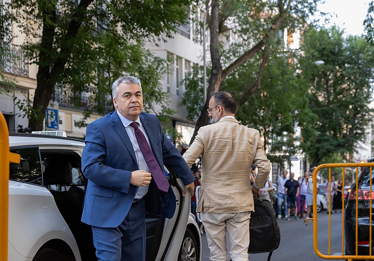 Santos Cerdán llegando al Tribunal Supremo