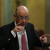 La ausencia de una regulación sobre lobbies abre la puerta a otro caso Montoro