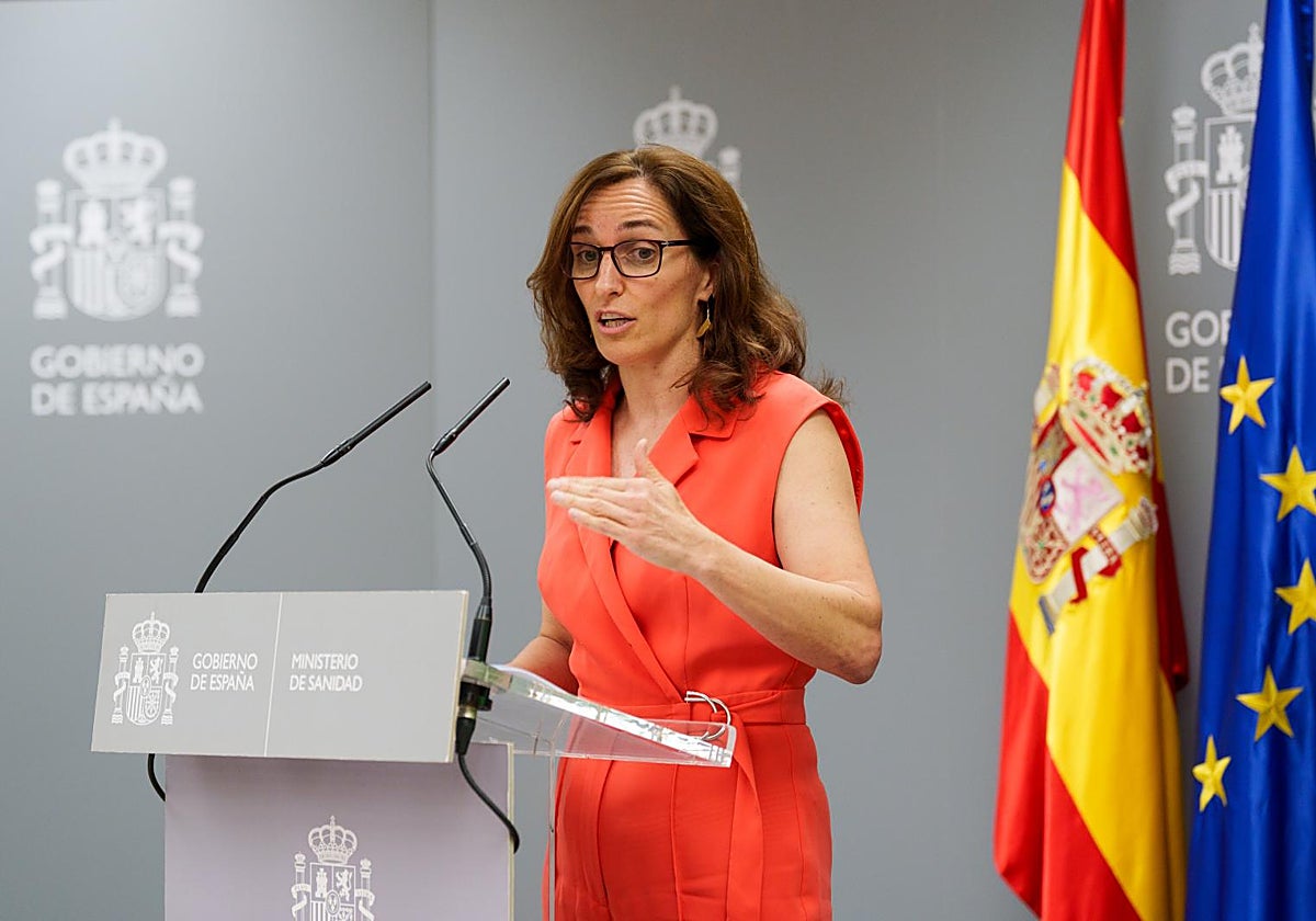 La ministra de sanidad, Mónica García