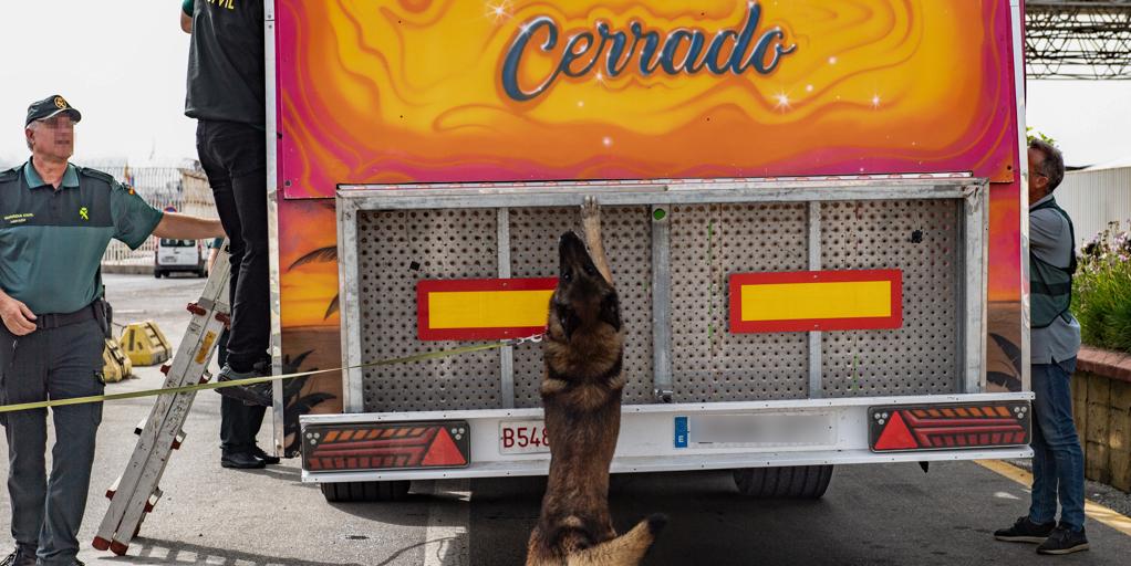 Interceptado en Ceuta un menor marroquí oculto en una atracción de feria rumbo a Algeciras